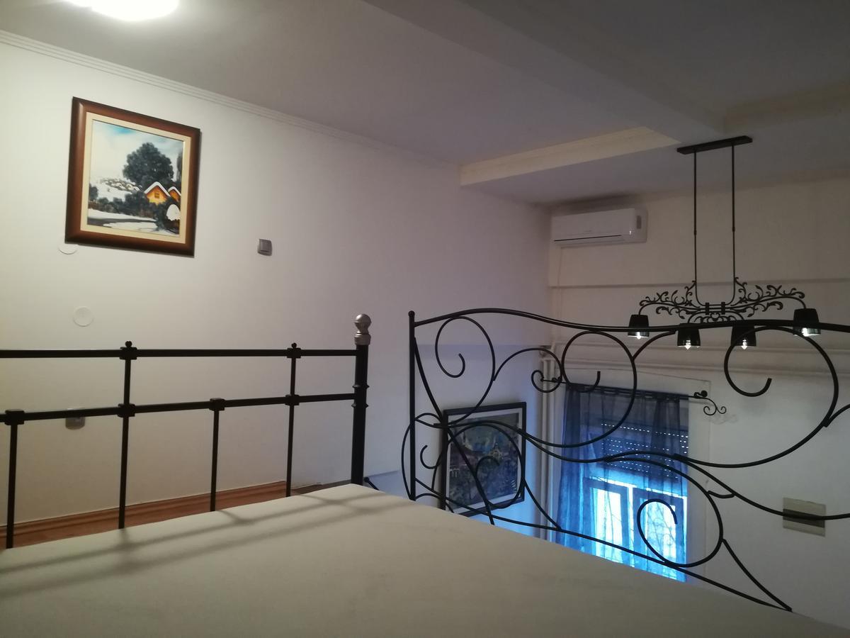 Apartman Galerija โนวีซาด ภายนอก รูปภาพ